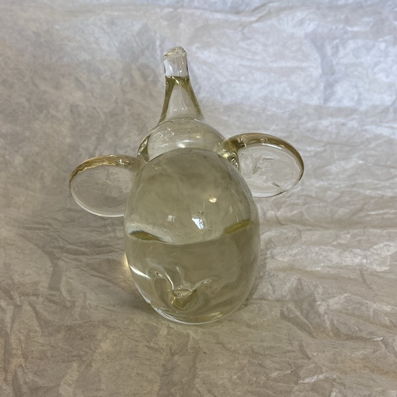 Vintage Clear Blown Glass Elephant Paperweight Lucky Trunk Up Figurine - Picture 3 of 6